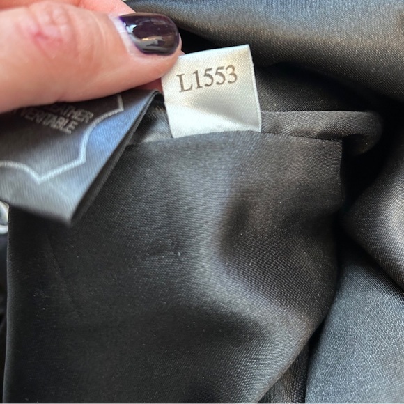 Zidane Suede Leather Cropped Pants - Picture 9 of 10